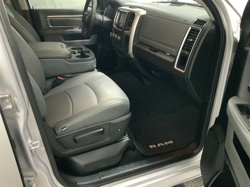 Used 2019 RAM 1500 Classic SLT image 22