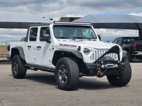 Used 2020 Jeep Gladiator Rubicon w/ Cold Weather Group AWD/4WD image 3