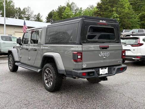 Used 2020 Jeep Gladiator Overland AWD/4WD image 5