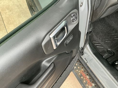 Used 2021 Jeep Wrangler Unlimited Sport image 15