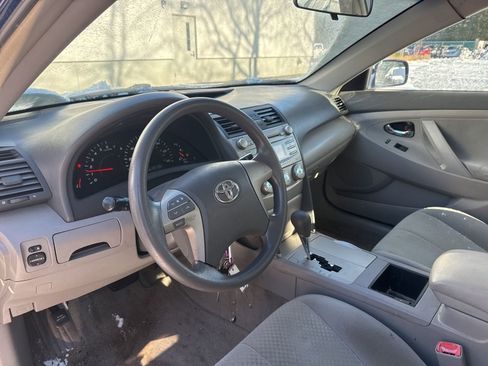 Used 2008 Toyota Camry LE image 6
