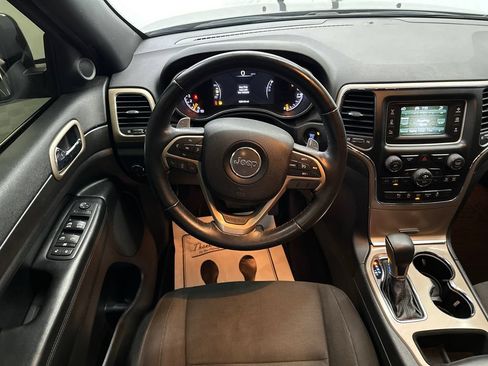 Used 2016 Jeep Grand Cherokee Laredo w/ Quick Order Package 23E RWD image 23
