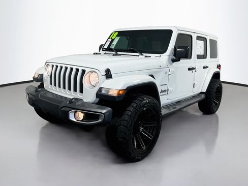 Used 2018 Jeep Wrangler Unlimited Sahara AWD/4WD image 10