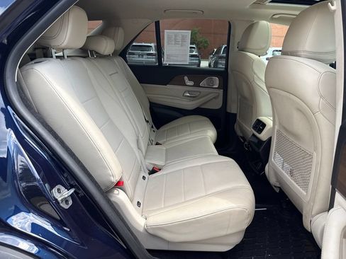 Used 2021 Mercedes-Benz GLE 350 4MATIC image 29