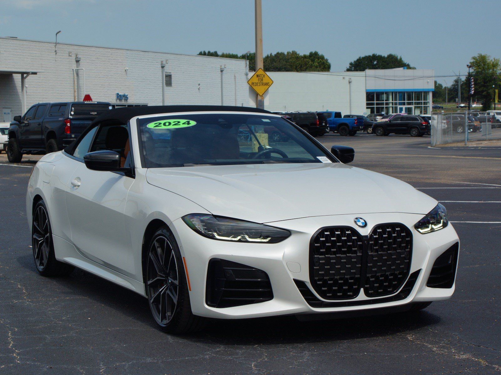 Used 2024 BMW M440i Convertible w/ Premium Package RWD image 21