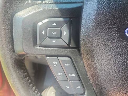 Used 2017 Ford F150 XLT w/ Equipment Group 302A Luxury AWD/4WD image 12