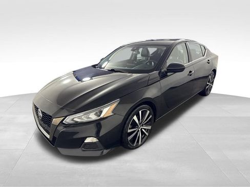 Used 2022 Nissan Altima 2.5 SR FWD image 3