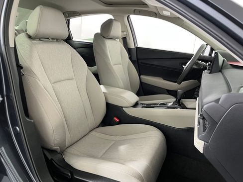 Certified 2023 Honda Accord EX image 27