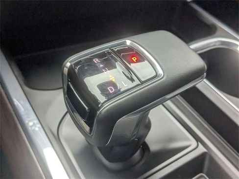 Used 2023 GMC Sierra 1500 SLT w/ SLT Premium Plus Package image 28