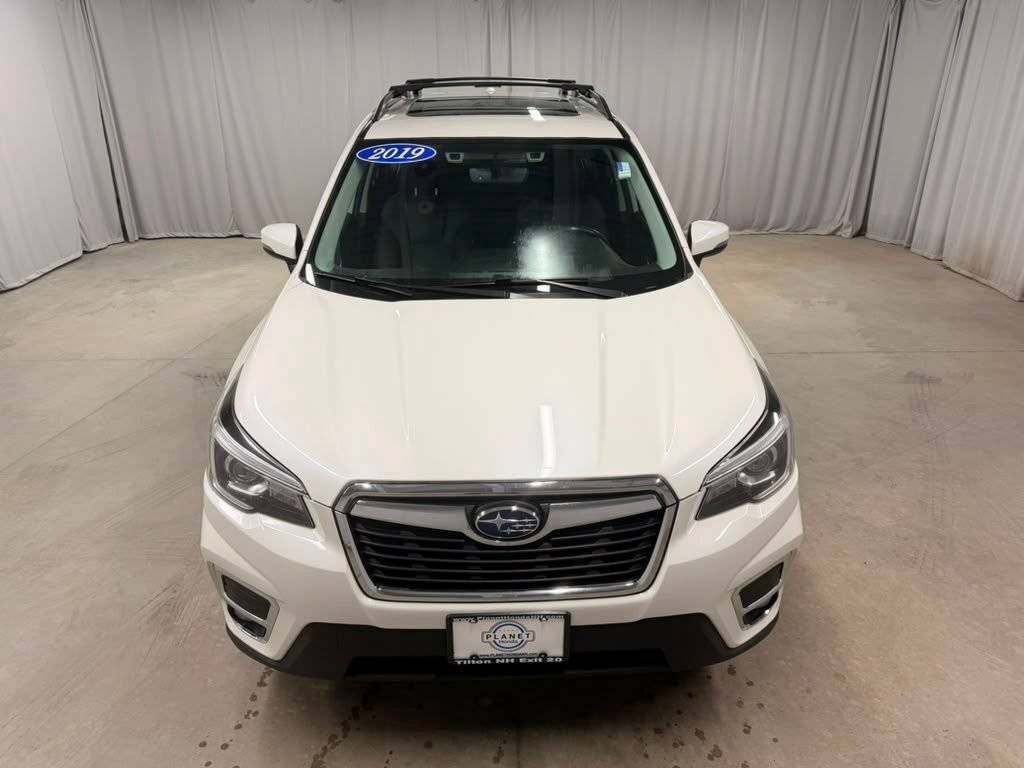 Used 2019 Subaru Forester Limited AWD/4WD image 3