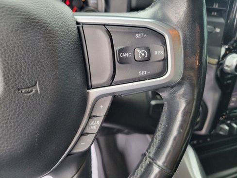 Used 2019 RAM 1500 Big Horn RWD image 14