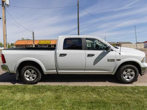 Used 2018 RAM 1500 Outdoorsman AWD/4WD image 4