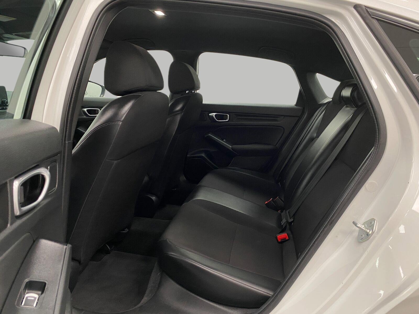 Used 2023 Honda Civic Sport image 25