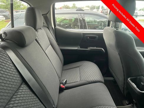 Used 2022 Toyota Tacoma SR5 w/ Trail Edition AWD/4WD image 4