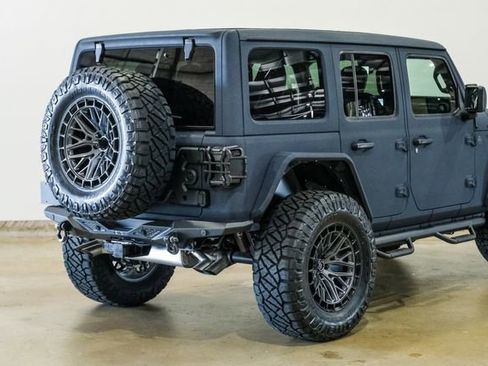 Used 2025 Jeep Wrangler Unlimited Rubicon 392 image 36