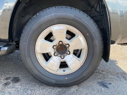 Used 2007 Toyota 4Runner SR5 RWD image 14
