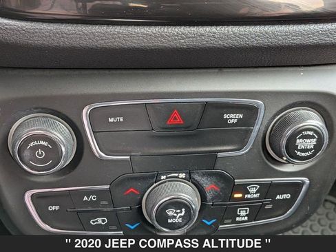 Used 2020 Jeep Compass Latitude image 26