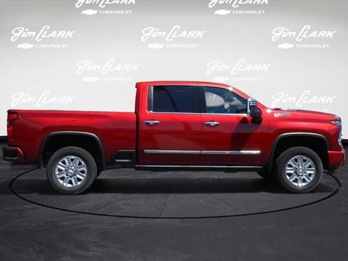 Used 2024 Chevrolet Silverado 2500 High Country w/ High Country Premium Package AWD/4WD image 28