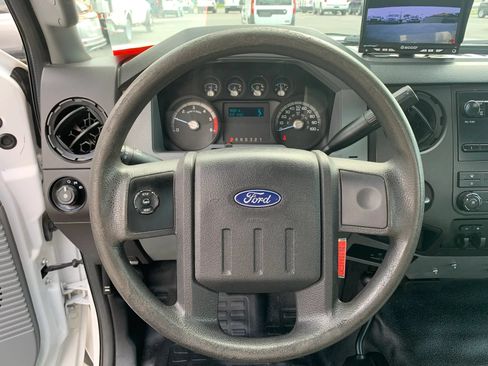 Used 2012 Ford F550 4x4 Regular Cab Super Duty w/ Payload Upgrade Pkg image 9