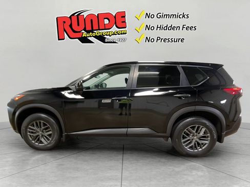 Used 2021 Nissan Rogue S FWD image 3