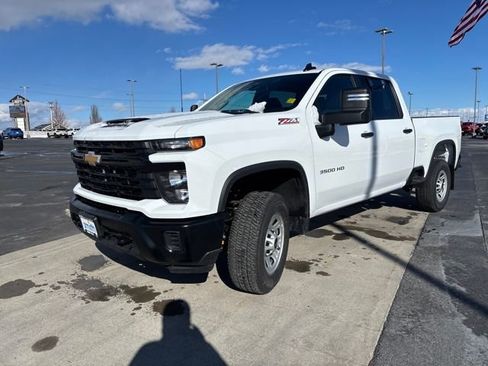 New 2026 Chevrolet Silverado 3500 W/T image 7