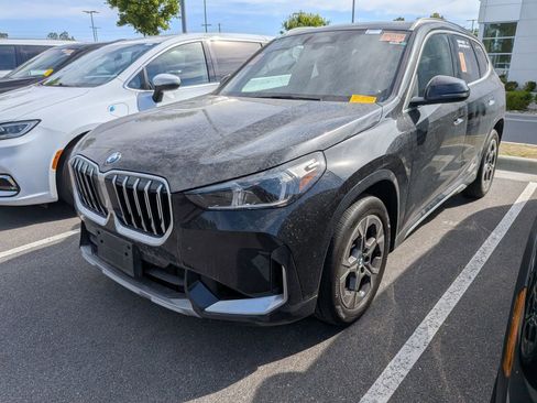 Used 2025 BMW X1 xDrive28i AWD/4WD image 5