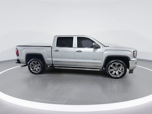 Used 2018 GMC Sierra 1500 Denali w/ Denali Ultimate Package image 2