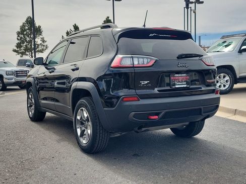 Used 2019 Jeep Cherokee Trailhawk w/ Cold Weather Group image 6