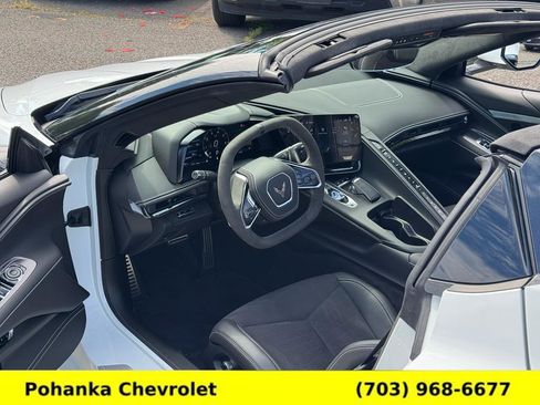 Certified 2025 Chevrolet Corvette Stingray Premium Conv w/ Z51 Performance Package RWD image 17