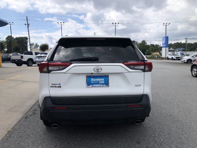 Used 2025 Toyota RAV4 XLE FWD image 7