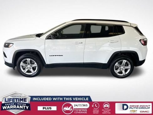 Used 2024 Jeep Compass Latitude AWD/4WD image 5