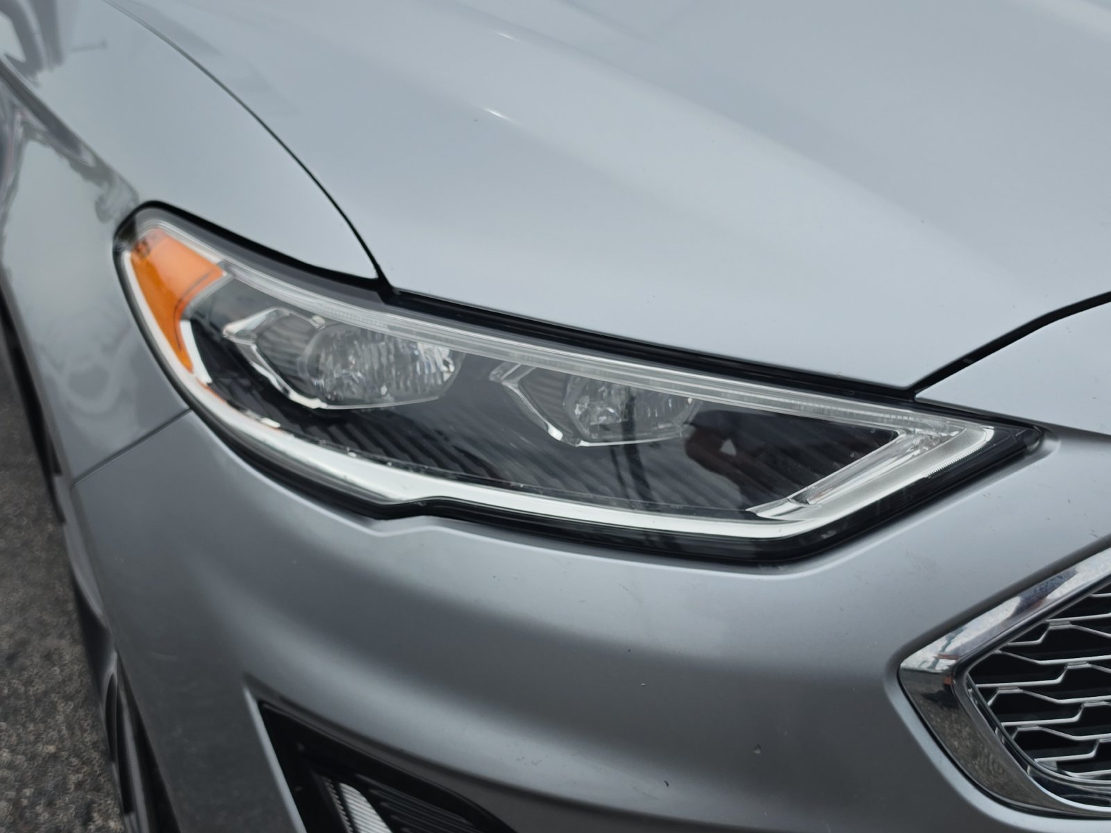 Used 2020 Ford Fusion Titanium AWD/4WD image 7
