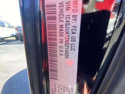 Used 2022 Jeep Wagoneer Series I image 14