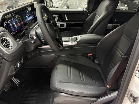 New 2026 Mercedes-Benz G 550 image 16