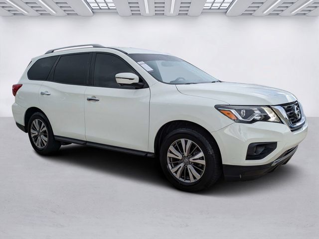 Used 2019 Nissan Pathfinder SL FWD image 1