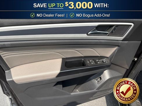 Used 2021 Volkswagen Atlas SEL R-Line AWD/4WD image 16