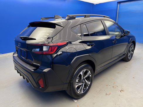 Certified 2025 Subaru Crosstrek 2.0i Premium image 7