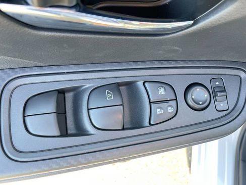 Certified 2025 Nissan Versa SV w/ Trunk Package image 52