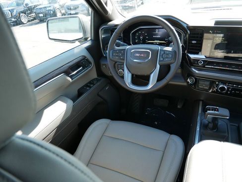 New 2026 GMC Sierra 1500 SLT w/ SLT Premium Plus Package image 9