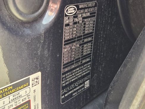 Certified 2026 Land Rover Range Rover Velar S image 24