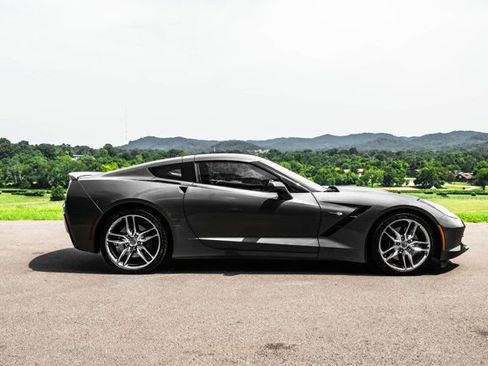 Used 2015 Chevrolet Corvette Stingray Coupe w/ 3LT Preferred Equipment Group RWD image 16