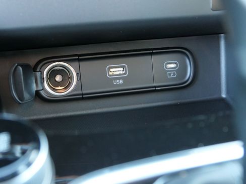 New 2026 Kia Seltos EX w/ EX Sunroof Package image 18