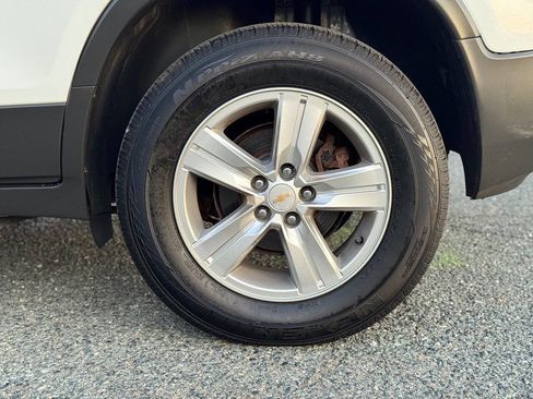 Used 2016 Chevrolet Trax LT image 11