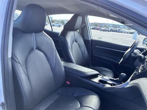 Used 2023 Toyota Camry XSE image 22