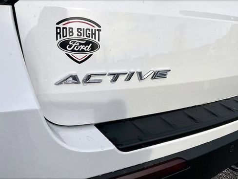 New 2025 Ford Explorer Active image 9