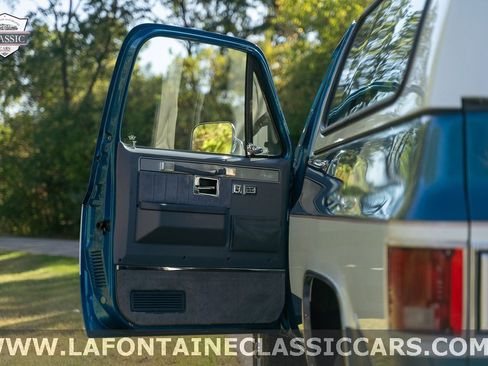 Used 1989 GMC Jimmy 4WD image 3