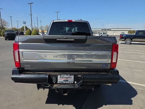 Used 2022 Ford F250 Limited w/ FX4 Off-Road Package image 4