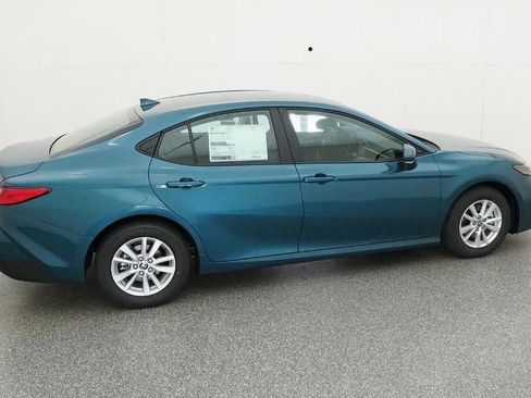 New 2026 Toyota Camry LE image 10