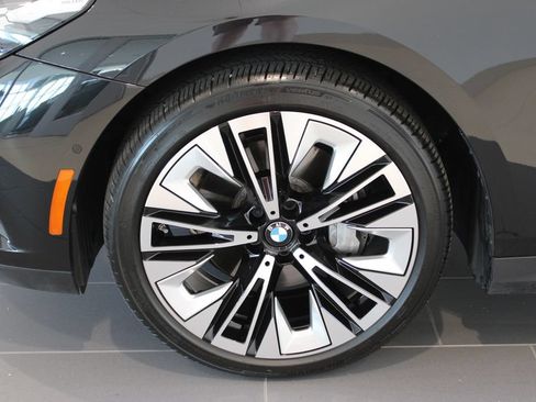 Used 2026 BMW 540i xDrive AWD/4WD image 28