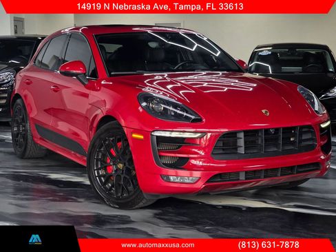 Used 2017 Porsche Macan GTS AWD/4WD image 2